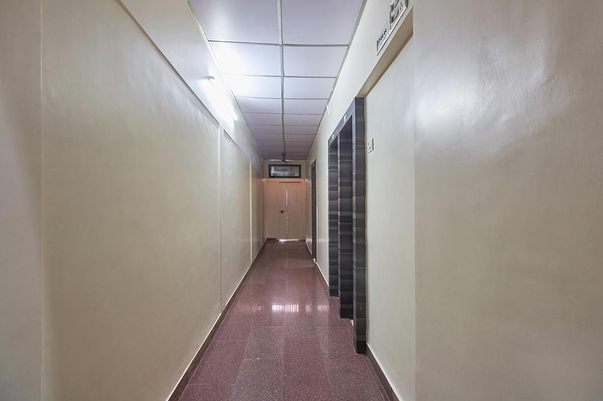 Plaza Guest House Mumbai Exterior photo